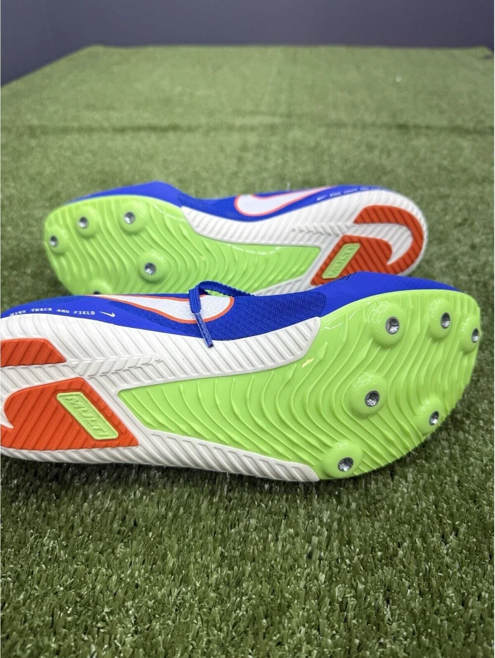 Nike zoom rival